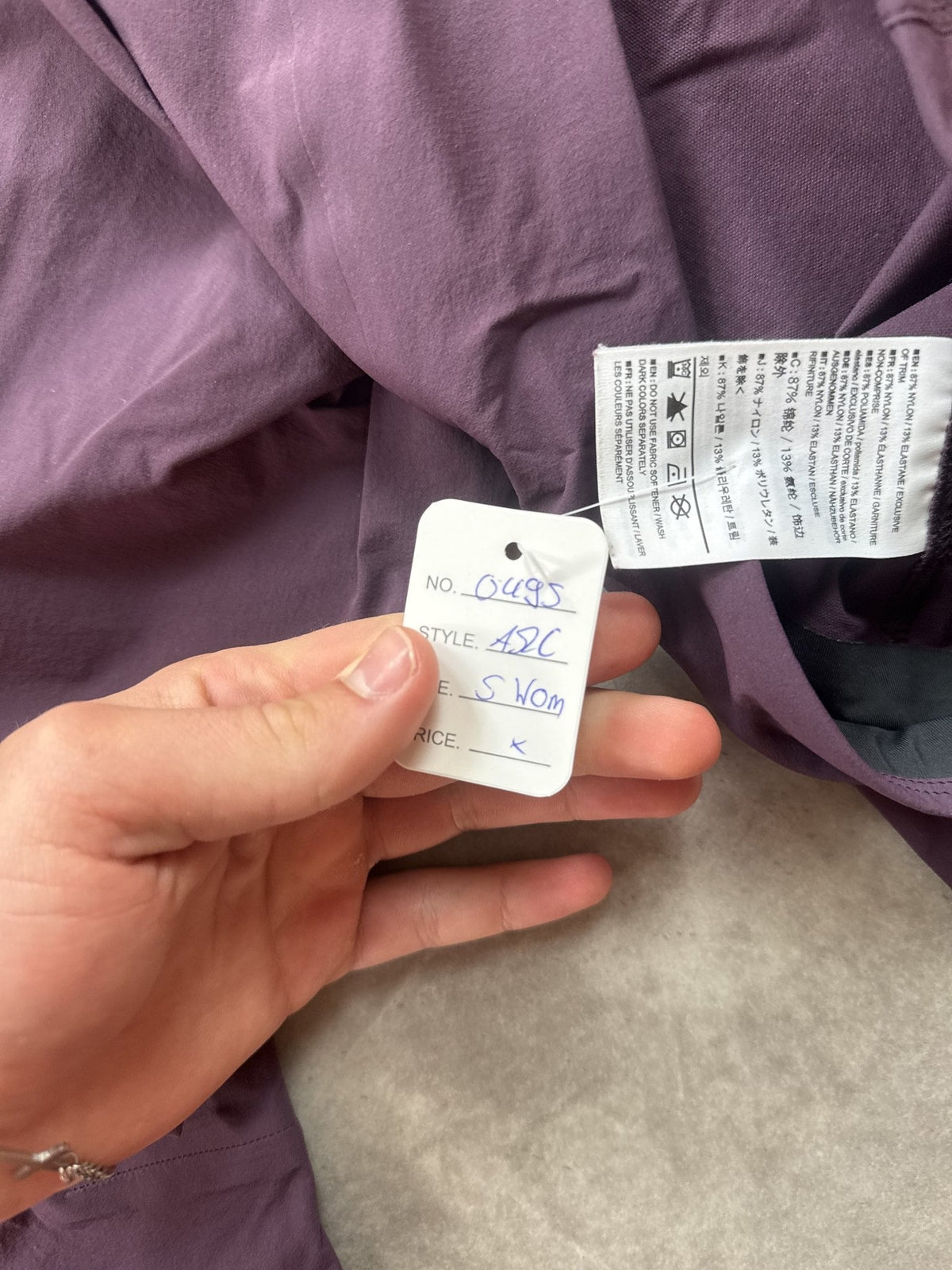Arc'teryx Hose Lila Gr. S Damen