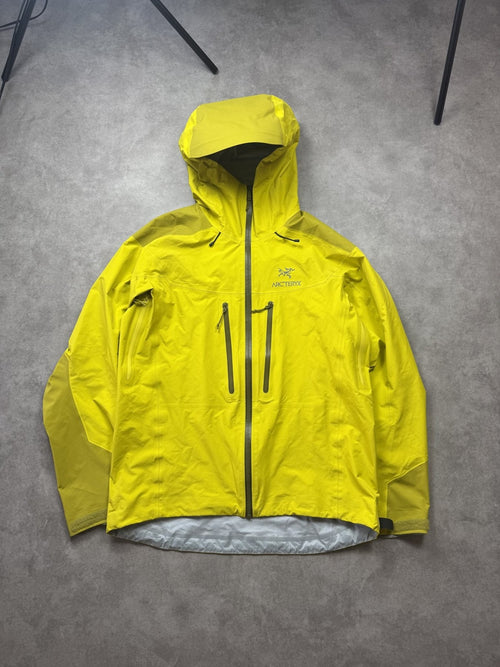 Arcteryx Alpha AR Hardshell Jacke Gelb Gr. L