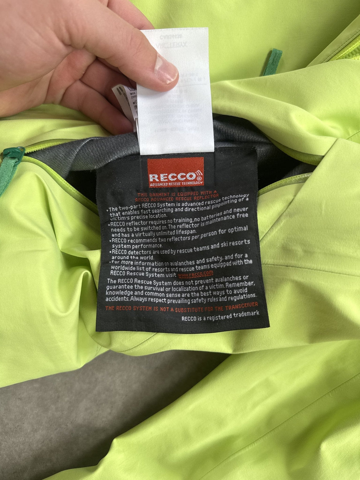 Arc'teryx Sentinel Hardshell Jacke Grün Gr. S Damen